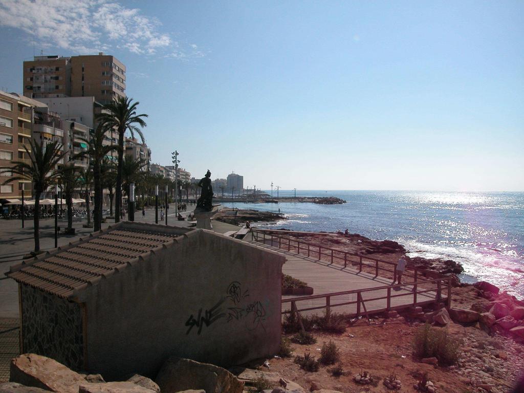 Casa Vromans Alto Torrevieja Rum bild